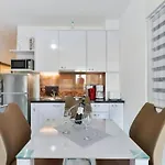 Apartament Velić *